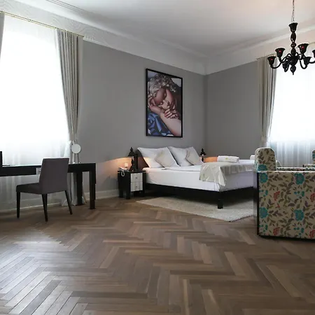 Art Kastiel Hotel