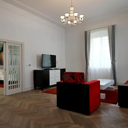 Art Kastiel Hotel Tomášov