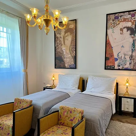 Hotel Art Kastiel 4*