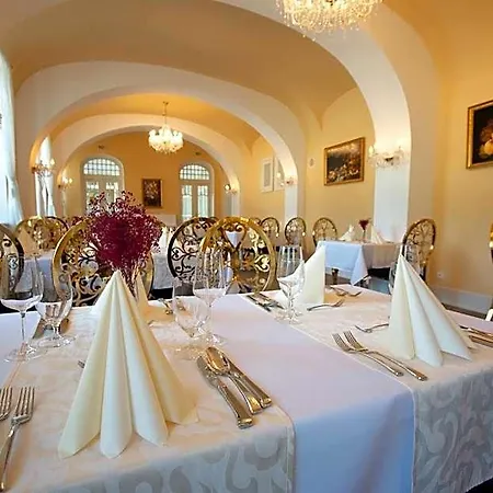 Art Kastiel Hotel 4*