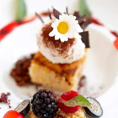 Art Kastiel Hotel 4*