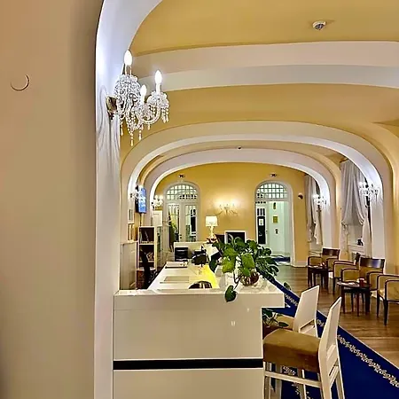 Otel Art Kastiel