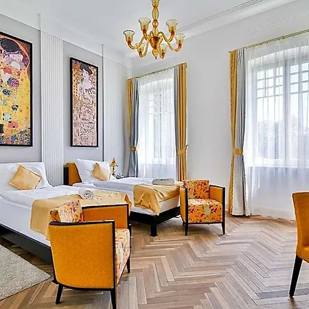 Hotel Art Kastiel 4*