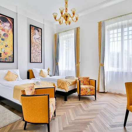 Art Kastiel Hotel