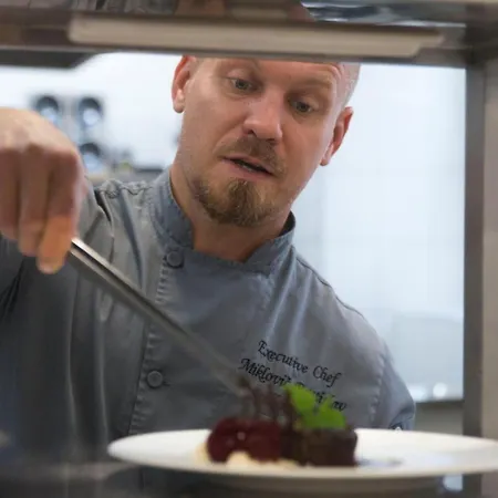 Art Kastiel Hotel 4*